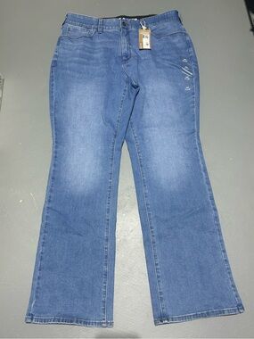 (NWT) Eddie Bauer Venture Stretch High Rise Bootcut Jeans (Women’s Size 18W)
